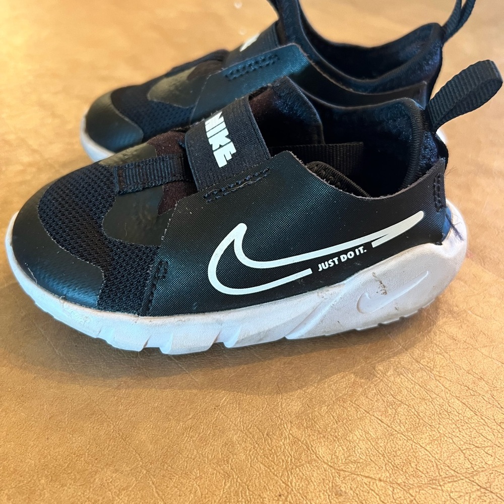Nike Flexrunner Baby/Toddler size 7